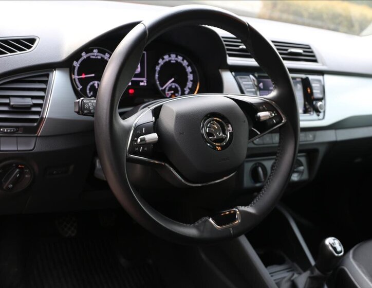 Škoda Fabia Hatchback 999,0 70 kw