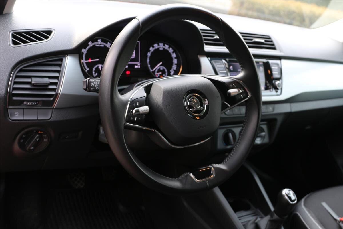 Škoda Fabia Hatchback 999,0 70 kw