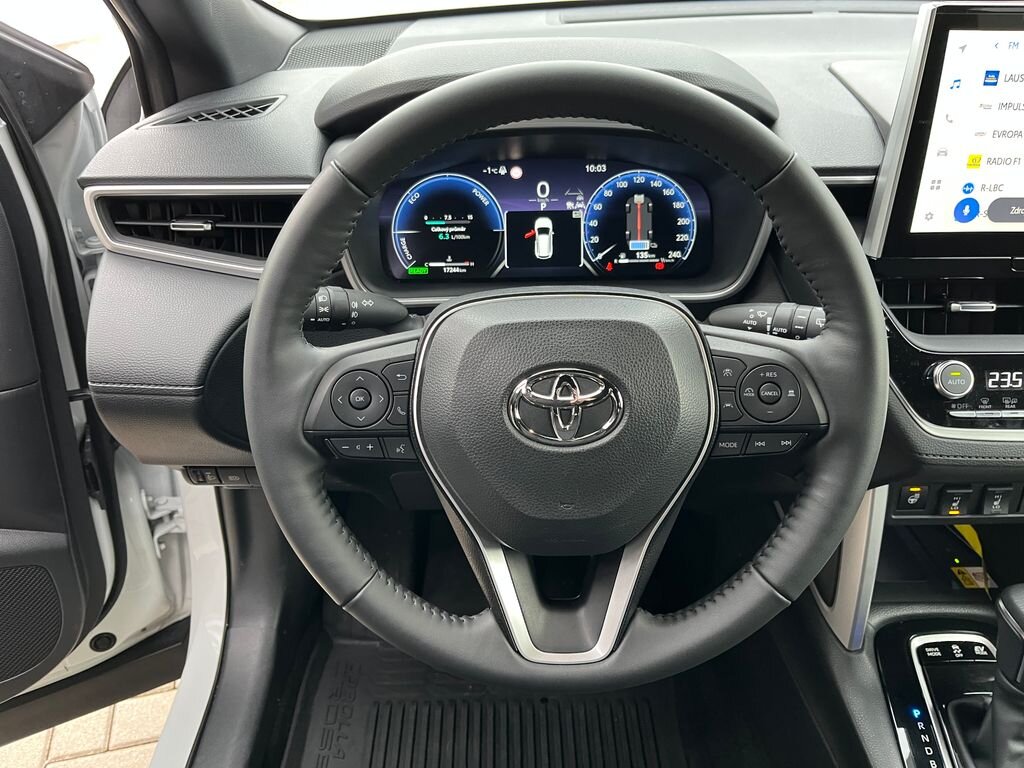 Toyota Corolla Cross SUV 2,0 l 112 kw