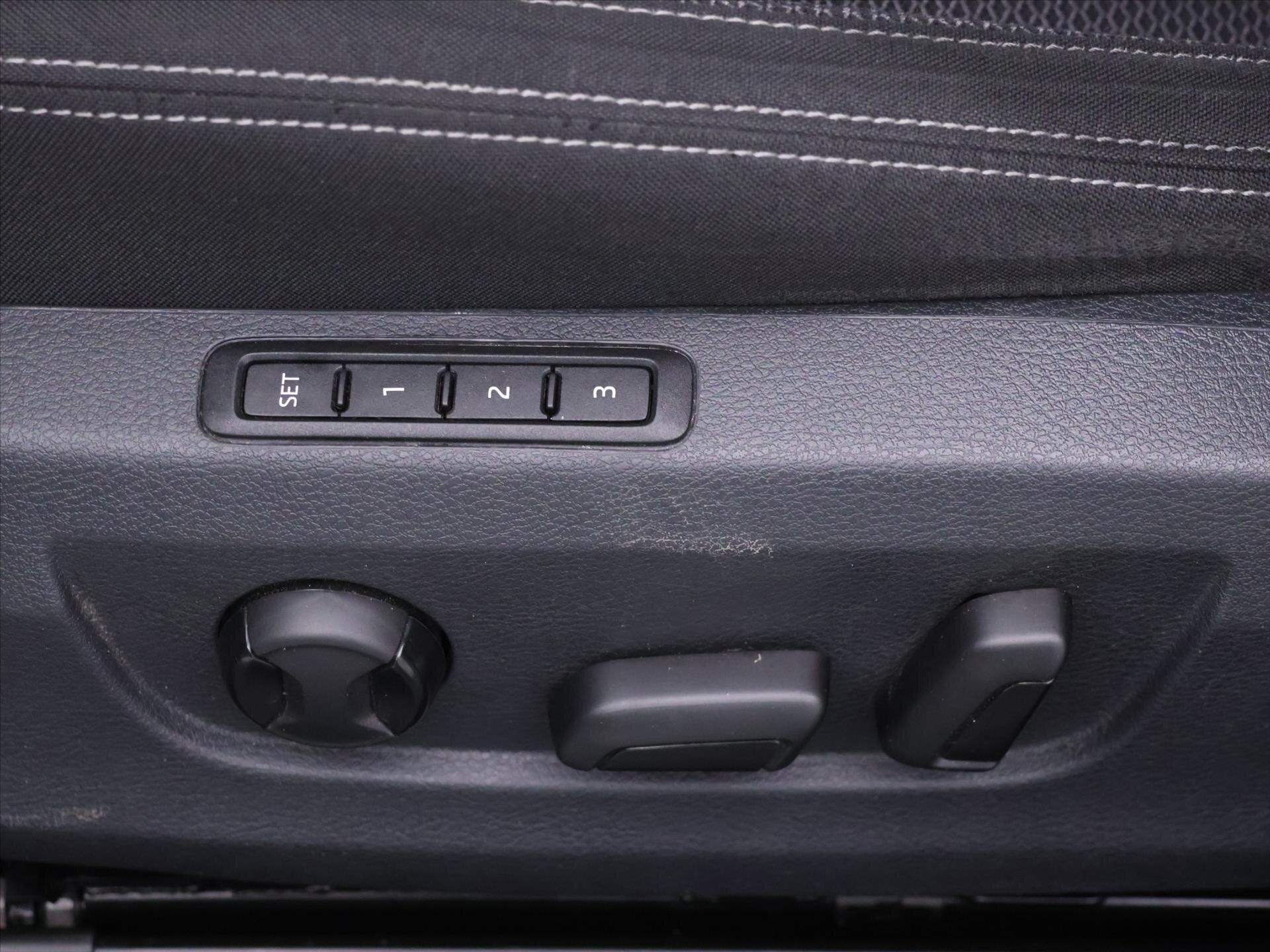 Škoda Superb Liftback 2,0 l 147 kw