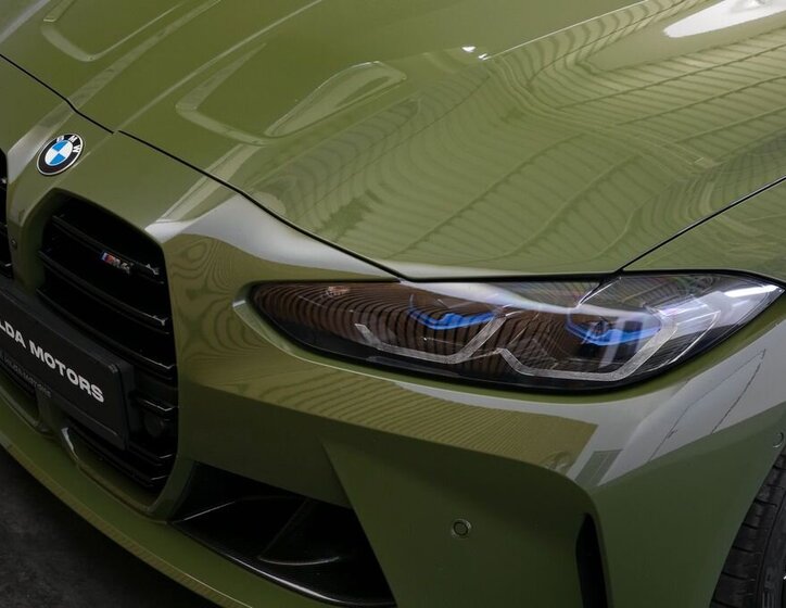 BMW M4 Kupé 3,0 l 353 kw