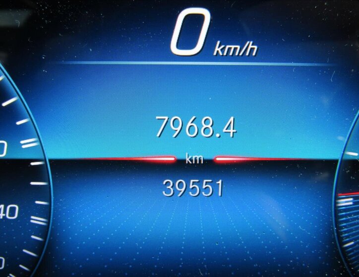 Mercedes-Benz GLB Kombi 2,0 l 225 kw