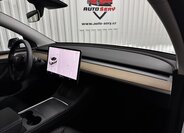 Tesla Model Y 31