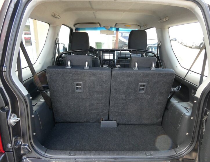 Suzuki Jimny SUV / Terénní 1,3 l 62 kw