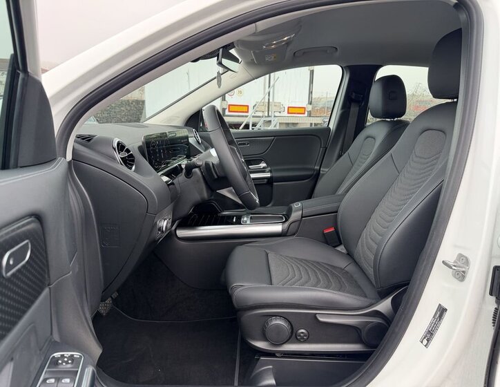 Mercedes-Benz GLA SUV / Terénní 2,0 l 85 kw