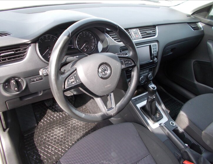 Škoda Octavia Kombi 2,0 l 110 kw