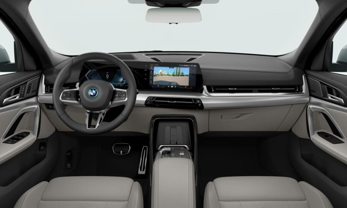 BMW iX2 SUV / Terénní 0,0 225 kw