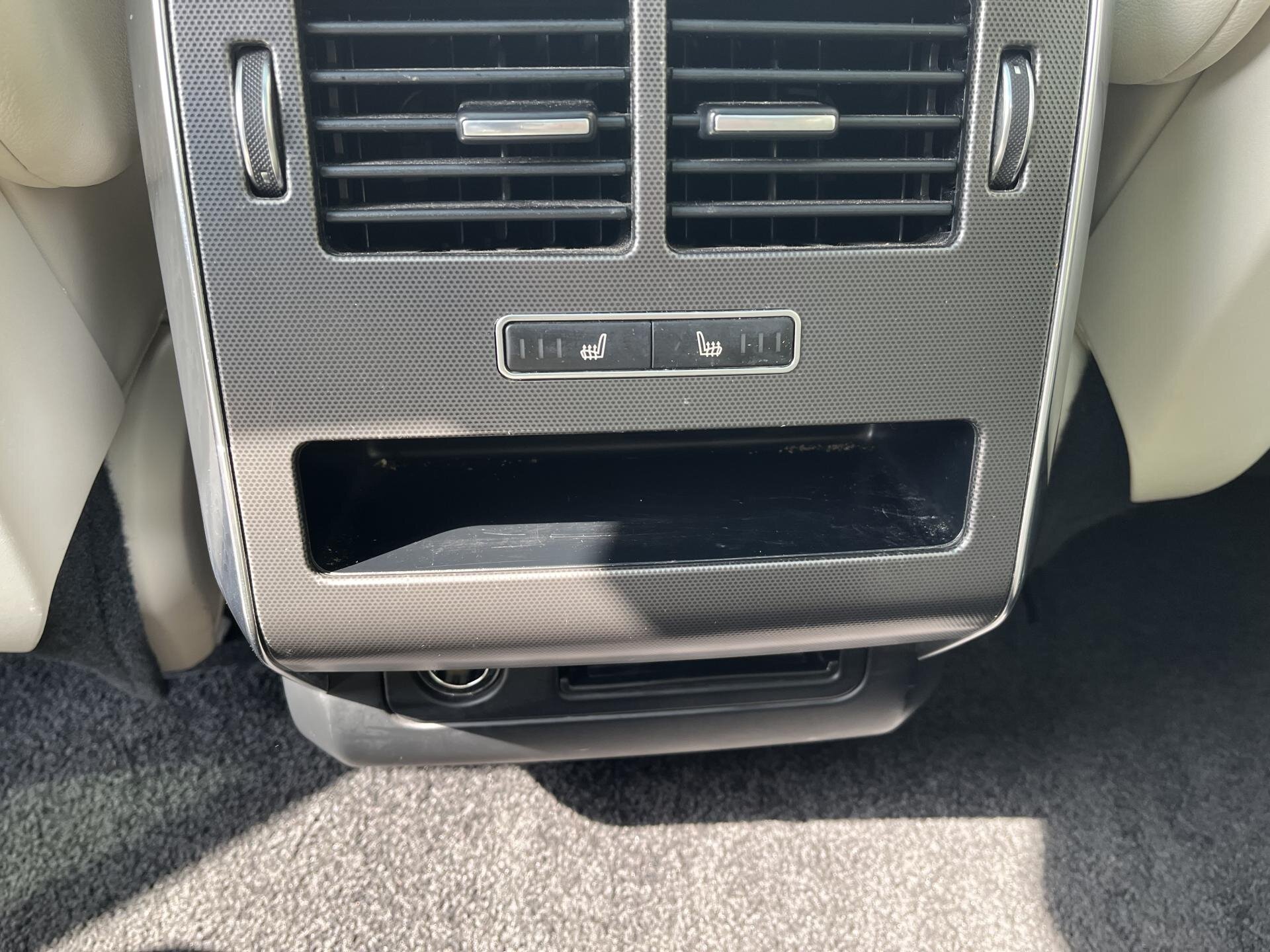 Land Rover Range Rover Sport SUV / Terénní 3,0 l 190 kw