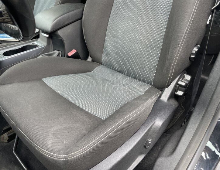 Ford Mondeo Kombi 2,0 l 103 kw