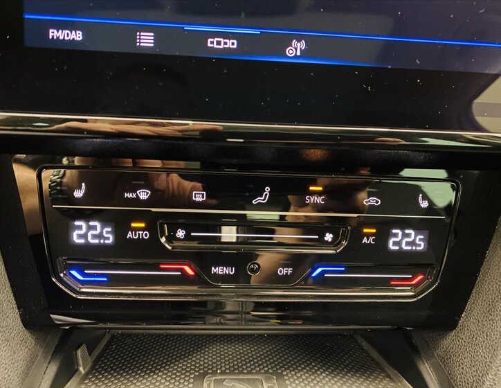 Volkswagen Passat Kombi 2,0 l 206 kw