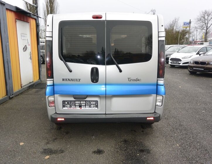 Renault Trafic 6