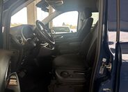 Mercedes-Benz Vito 10