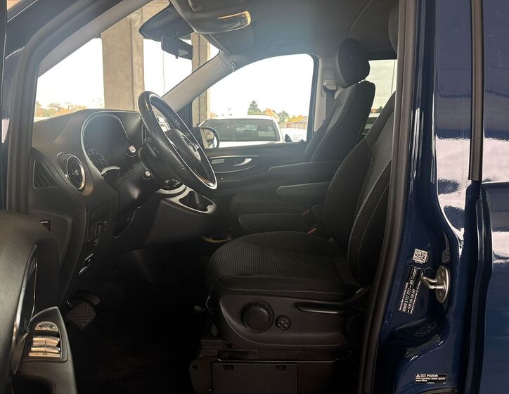 Mercedes-Benz Vito 10