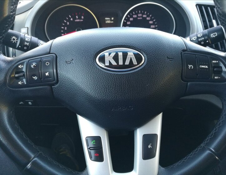 KIA Sportage SUV / Terénní 2,0 l 135 kw