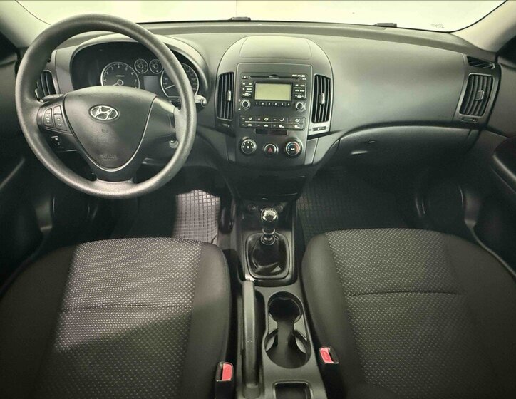 Hyundai i30 9