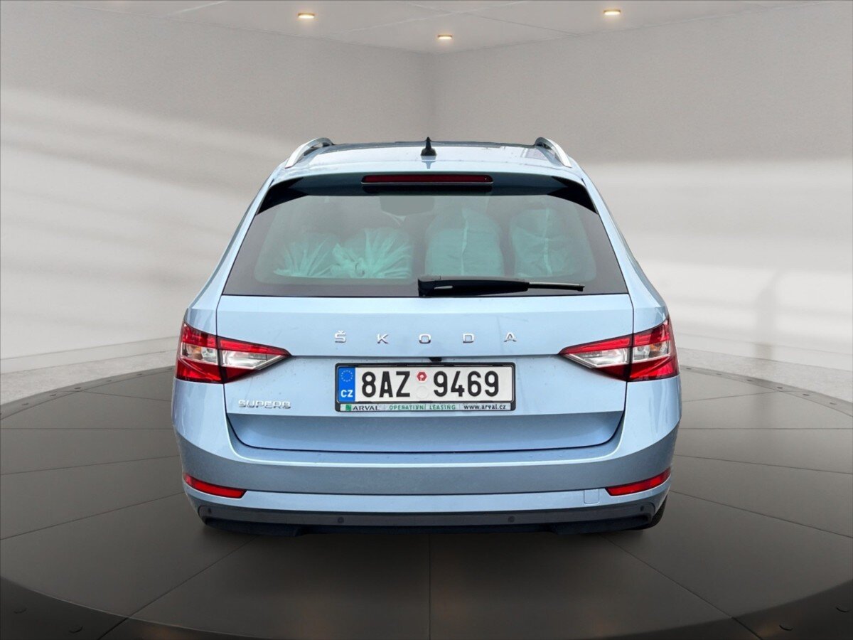 Škoda Superb Kombi 2,0 l 110 kw