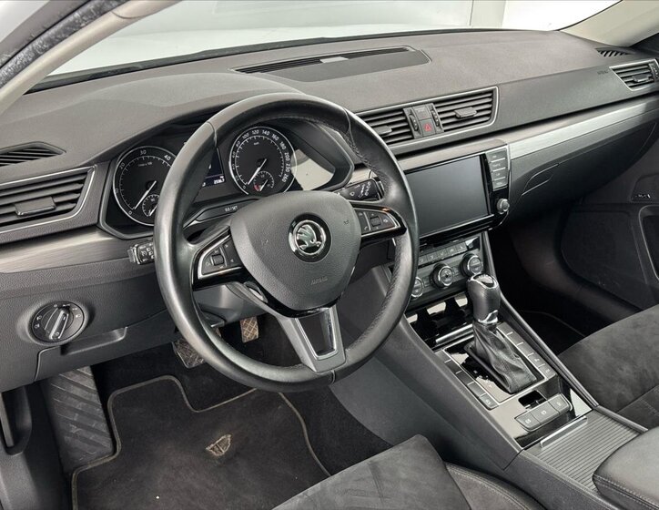 Škoda Superb Kombi 2,0 l 110 kw