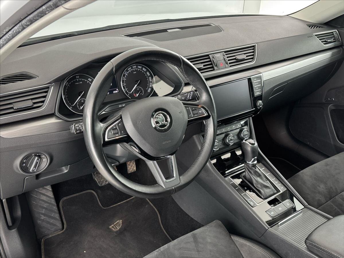 Škoda Superb Kombi 2,0 l 110 kw