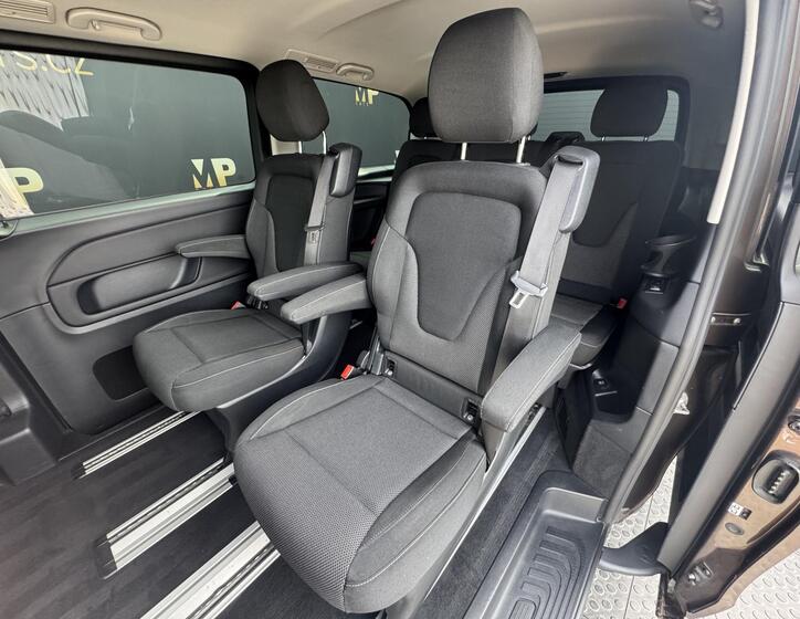 Mercedes-Benz Třídy V 15