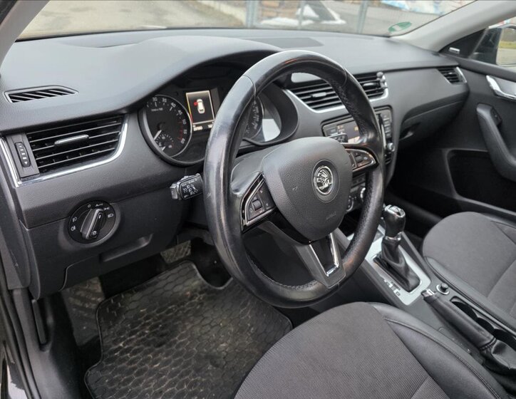Škoda Octavia Kombi 2,0 l 110 kw