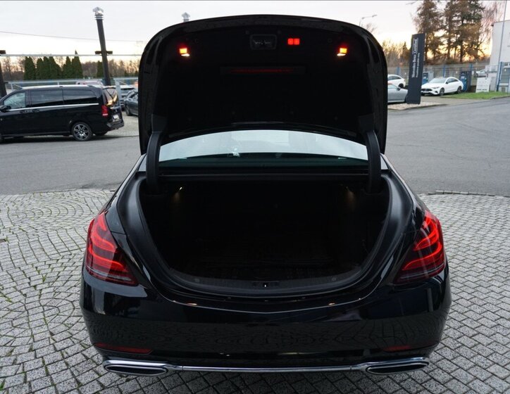 Mercedes-Benz Třídy S Sedan / Limuzína 2,9 l 250 kw