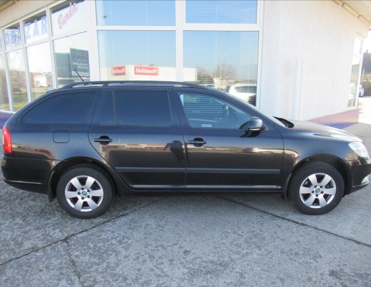 Škoda Octavia Kombi 1,6 l 77 kw