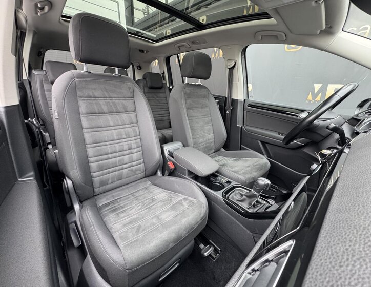 Volkswagen Touran 18