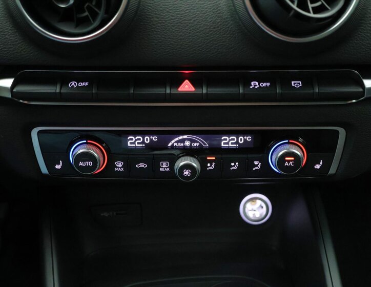 Audi A3 Hatchback 999,0 85 kw