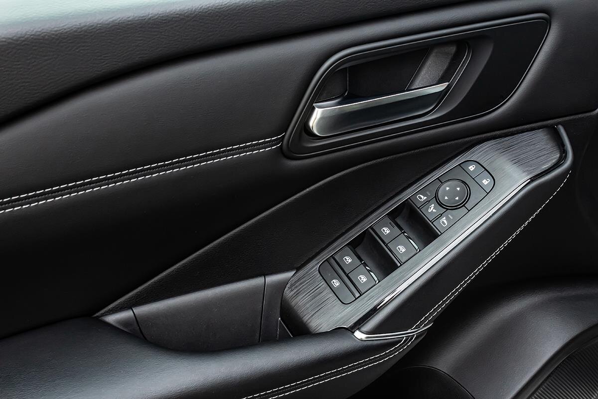 Nissan Qashqai SUV / Terénní 1,3 l 116 kw