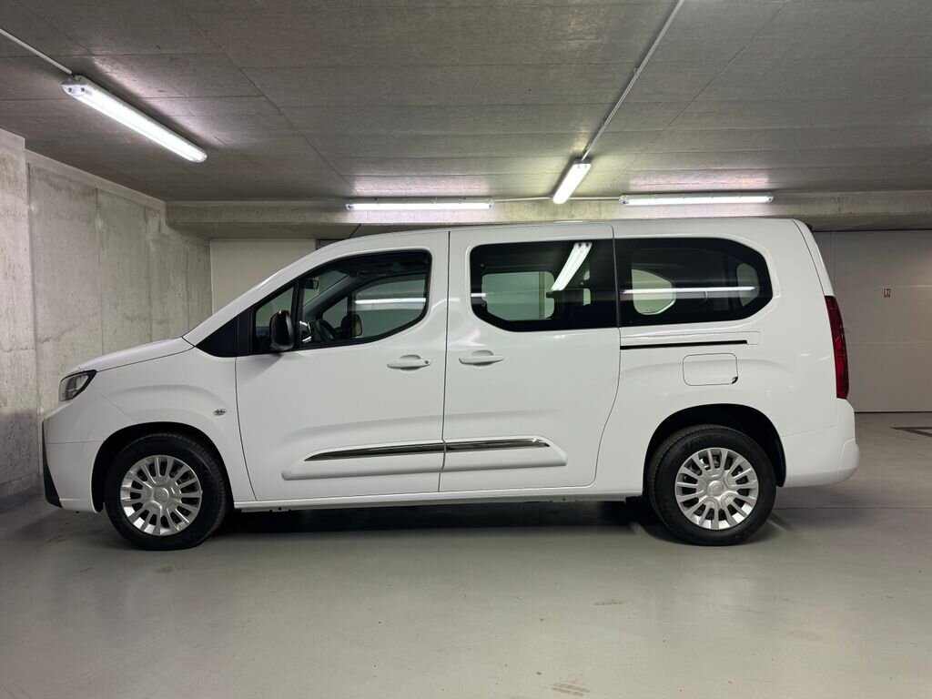 Toyota ProAce City Verso MPV 1,2 l 81 kw