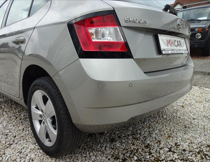 Škoda Fabia Hatchback 999,0 70 kw