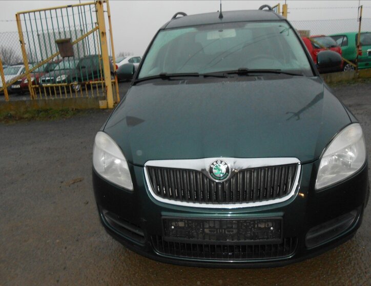 Škoda Roomster Kombi 1,4 l 63 kw