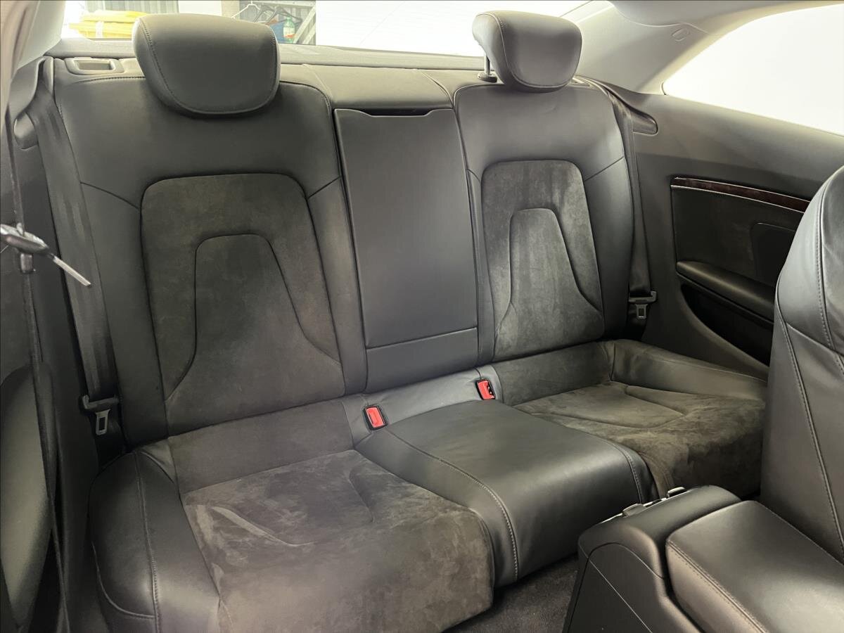 Audi A5 Kupé 3,0 l 176 kw