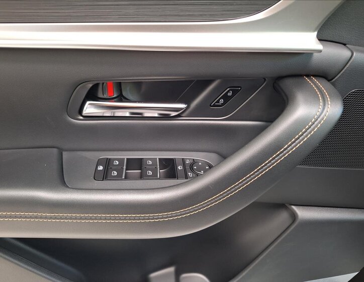 Mazda CX-80 SUV 3,3 l 187 kw