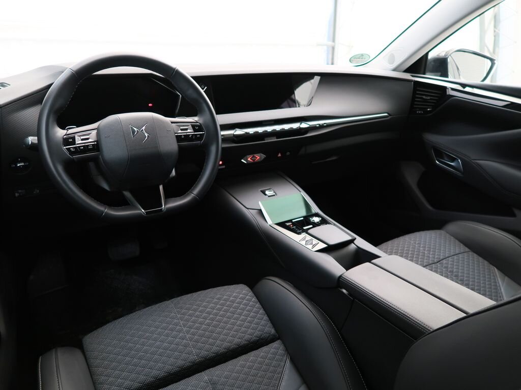 DS Automobiles DS4 Hatchback 1,2 l 100 kw