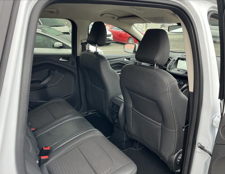 Ford Kuga Kombi 2,0 l 132 kw