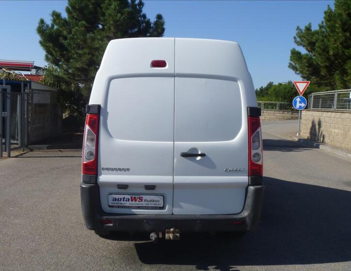 Peugeot Expert 6