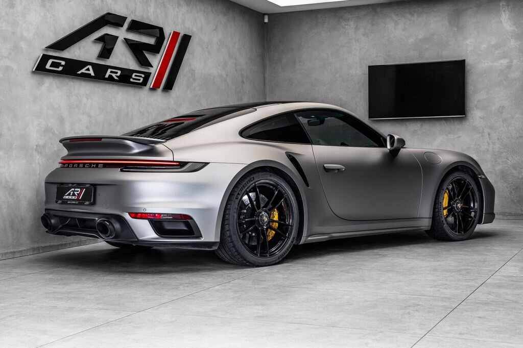 Porsche Ostatní Kupé 3,8 l 478 kw