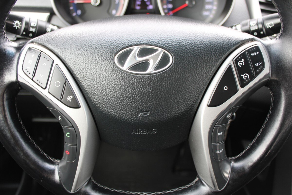 Hyundai i30 Kombi 1,6 l 88 kw