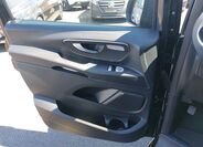 Mercedes-Benz Vito 22