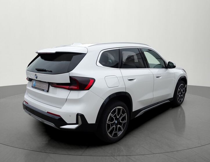 BMW X1 4