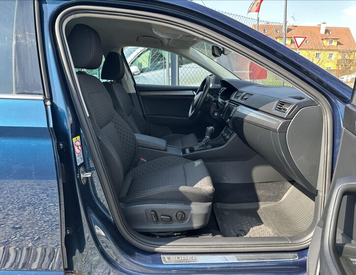 Škoda Superb Kombi 2,0 l 110 kw