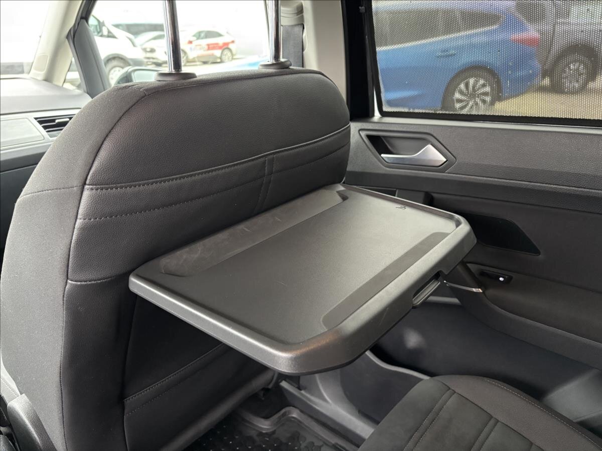 Volkswagen Touran MPV 1,5 l 110 kw