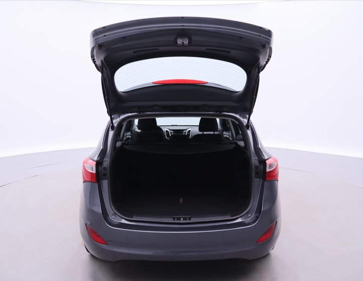 Hyundai i30 Kombi 1,6 l 81 kw