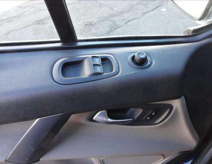 Ford Tourneo Custom Kombi 2,2 l 114 kw