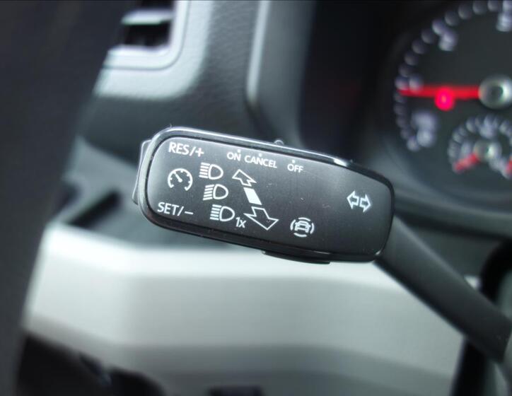 Volkswagen Crafter 32