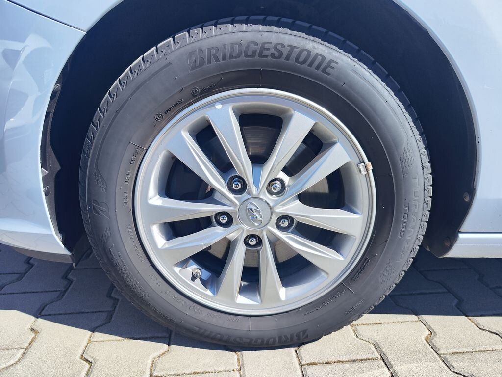 Hyundai i30 Kombi 1,4 l 103 kw