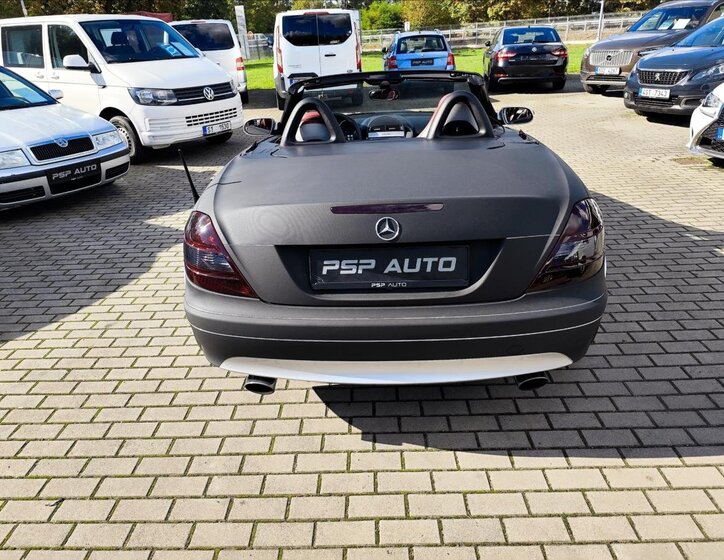 Mercedes-Benz SLK 10