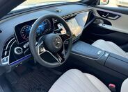 Mercedes-Benz Třídy E 17