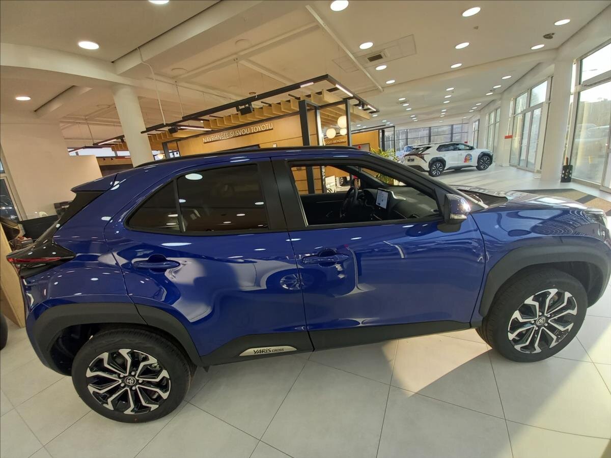 Toyota Yaris Cross SUV / Terénní 1,5 l 85 kw